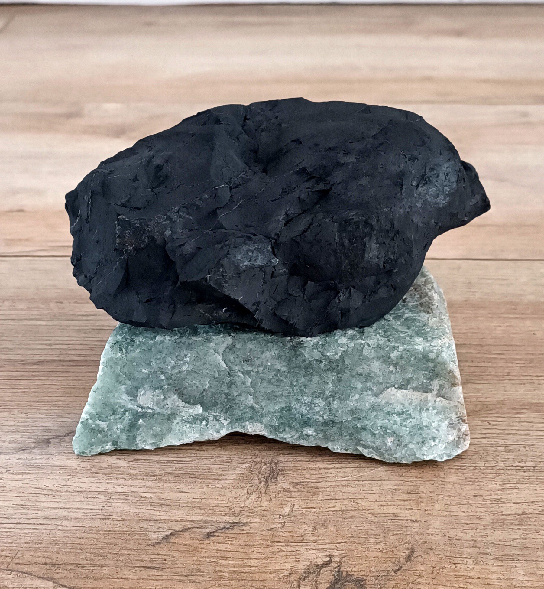 Grote Shungite Stenen 10 Aventurijn & Shungite